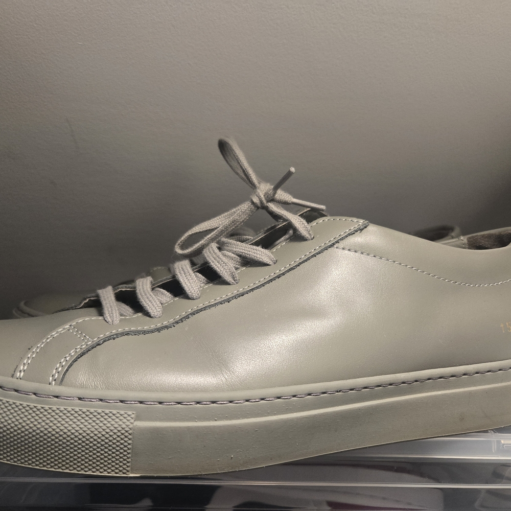 Common Projects Light Gray Leather Low-Top Sneaker